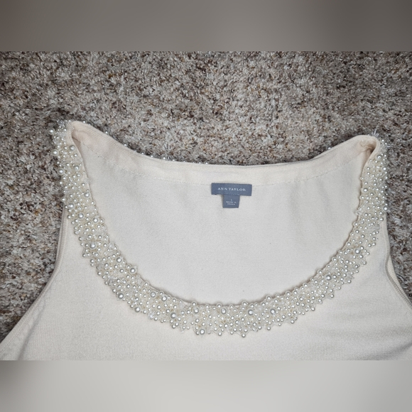 Ann Taylor Cream Ivory Tank Top Cami Pearl Embellished Neckline Cashmere Silk Lg - Picture 5 of 10